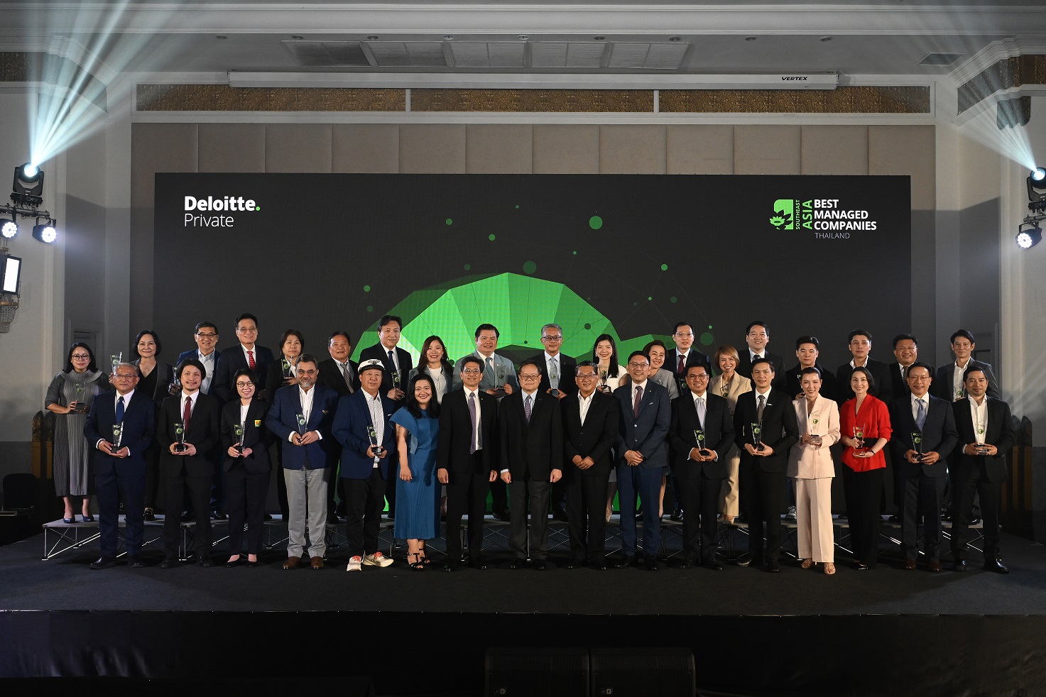 TKN คว้ารางวัล “Thailand’s Best Managed Companies” ประจำปี 2566 ย้ำความเป็นเลิศด้านการบริหารจัดการด้วยกลยุทธ์ 3GO