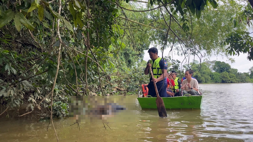 พบแล้ว!! ร่าง “อาตุ้ย” หลังถูกน้ำพัดหายฝายน้ำล้นคลองร่างหวาย ญาติร่ำไห้ระงม