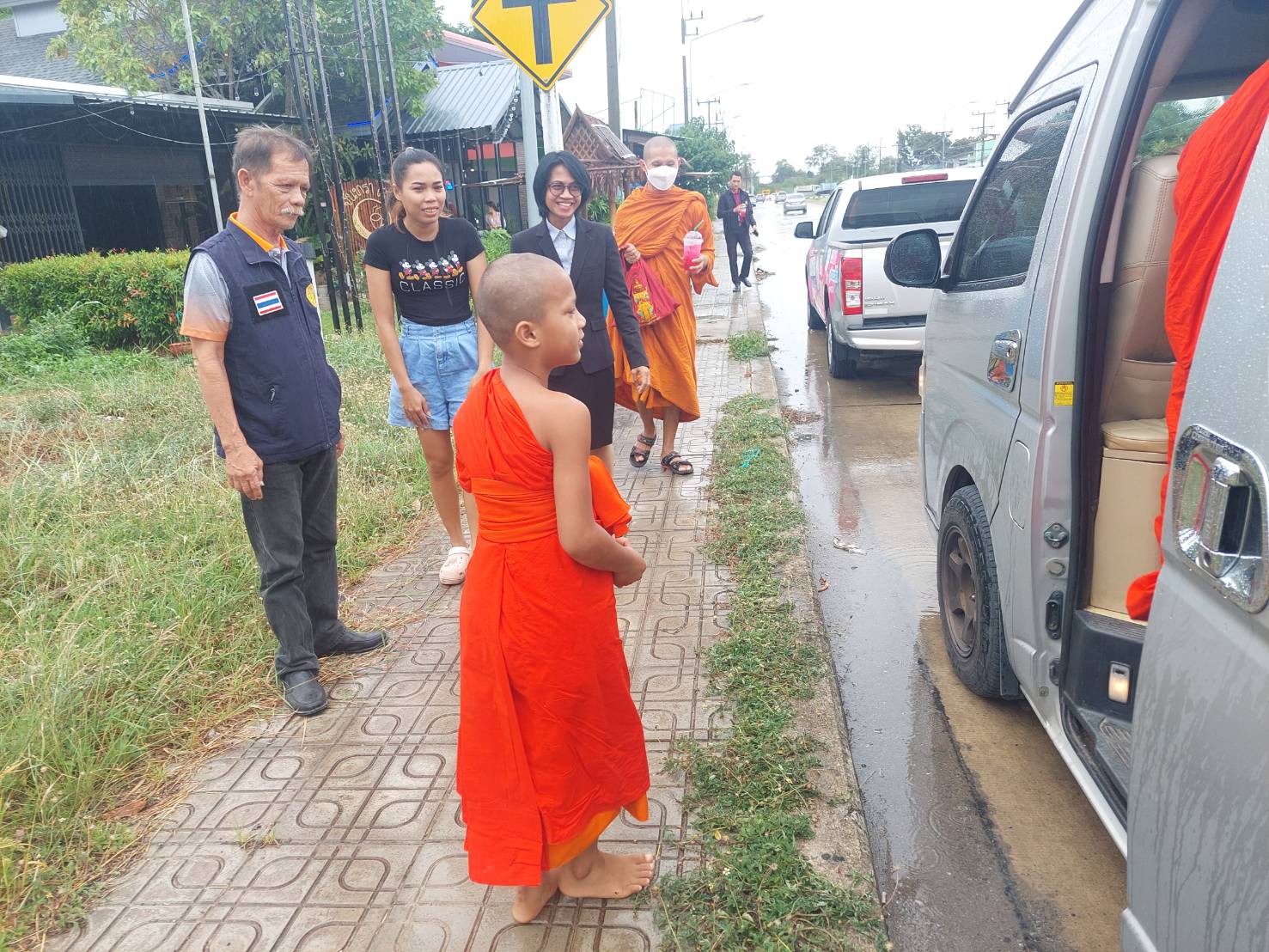 สามเณรน้อยตามหาแม่  10 ปียุติธรรมจังหวัดนครศรีธรรมราชสานฝันจนแม่ลูกได้พบเจอกัน