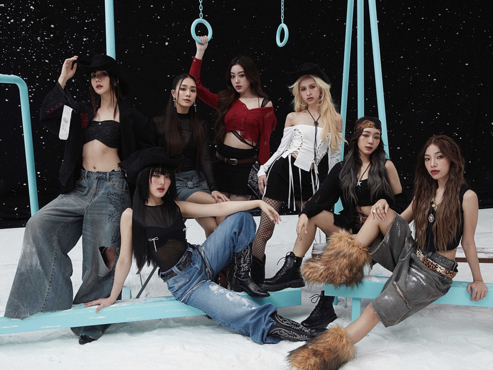 “CPS CHAPS l 4EVE” แฟชั่นไอเทมสไตล์ Modern Western