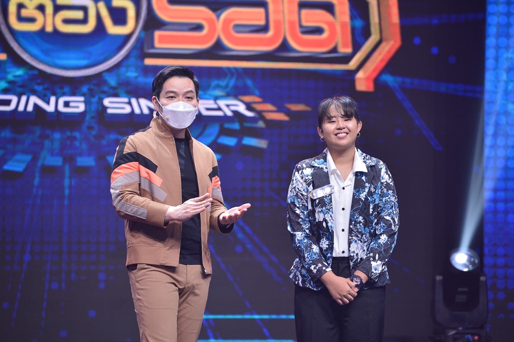 'เต๋า-ตั๊ก-เป็กกี้' สุดจึ้ง! แชมป์ใหม่ 'ร้องต้องรอด' โดนรับน้องโหด เจอโจทย์เพลง 'พุ่มพวง' ลั่น! ยากจนไม่เคยกล้าใช้ประกวด