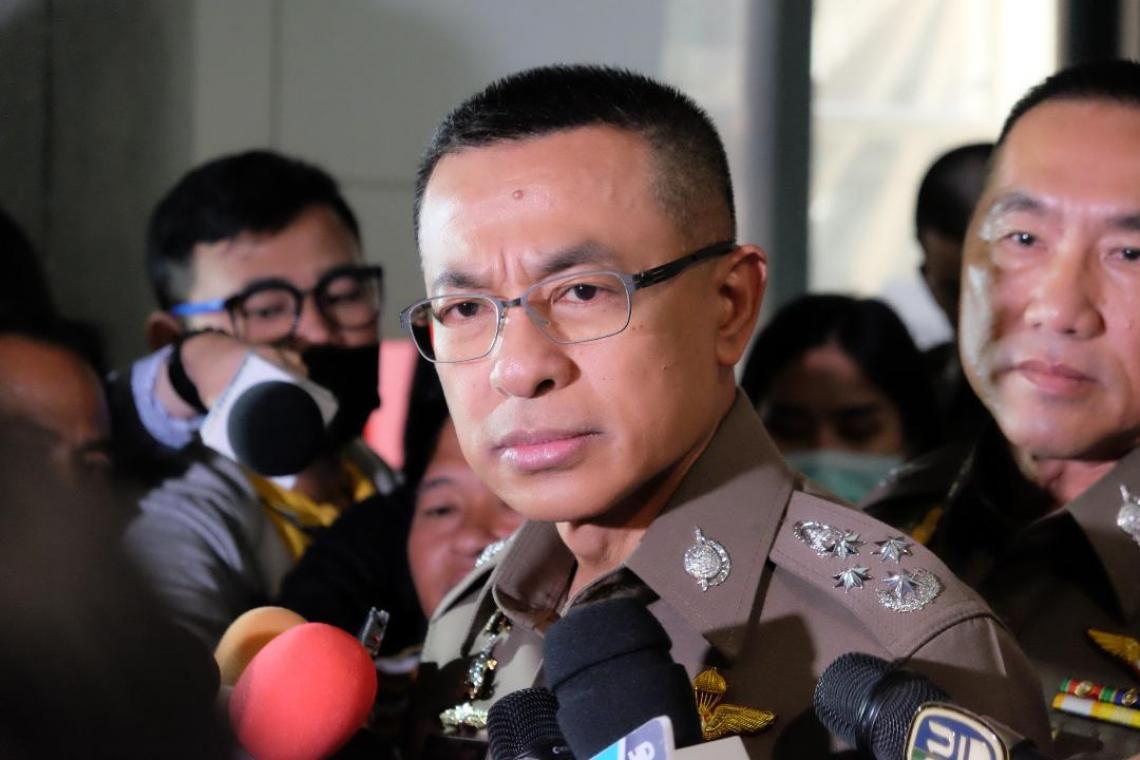 ผบ.ตร.ลุยบางเสาธงถอดบทเรียนลูกคลั่งลุ้นสอบปมวิสามัญฯ