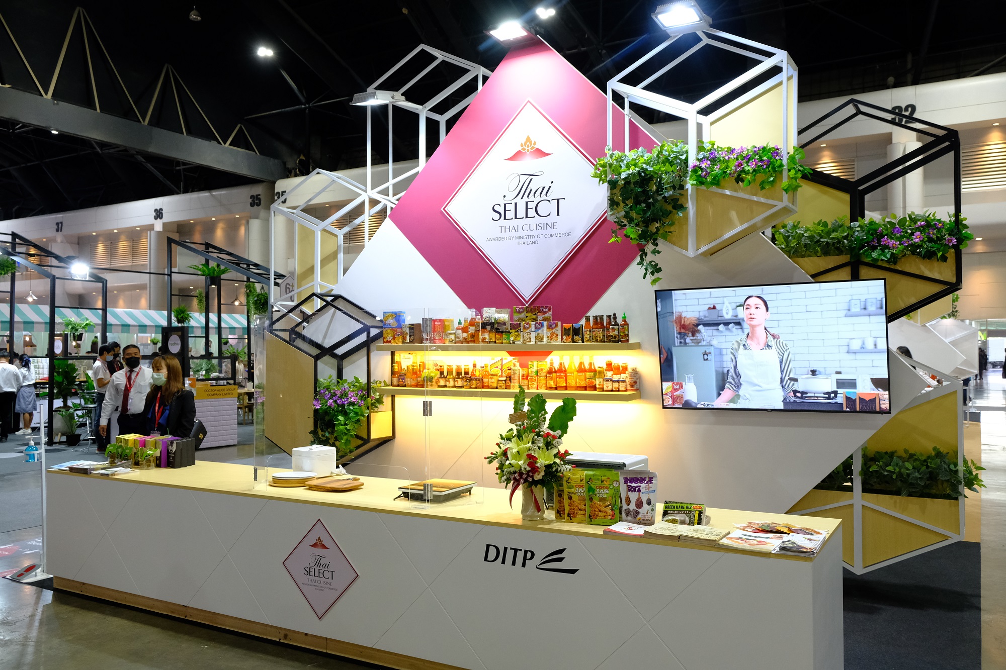 “DITP”จัด Thai SELECT ส่งเสริมธุรกิจอาหารไทยสำเร็จรูปเพิ่มโอกาสการค้าทั้งออฟไลน์-ออนไลน์