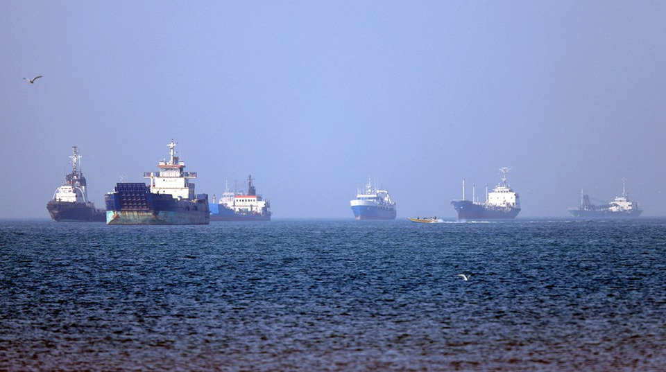 ฝรั่งเศสช็อก! ยักษ์โลจิสติกส์โลก CMA CGM ยันเรือ "ซาน อันโตนิโอ" ถูกถล่มกลางช่องแคบฮอร์มุซ ลูกเรือเจ็บ-เรือพังยับ