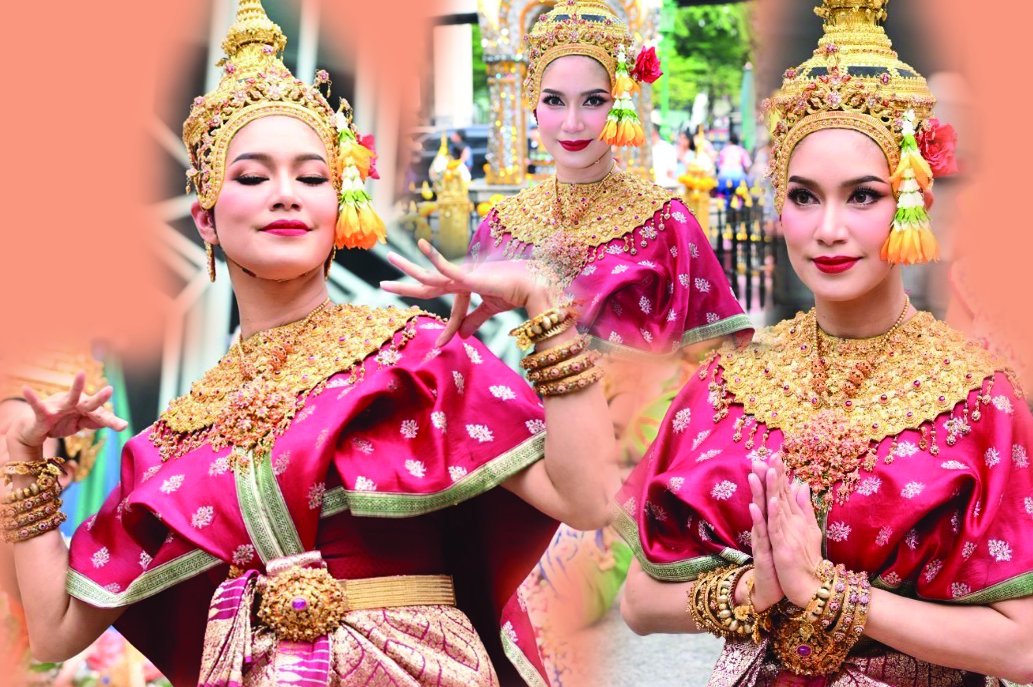 สุดอลังการ! “เบนซ์ พรชิตา” รำแก้บน ขอให้ผอม พร้อมนางรำ 100 ชีวิต 