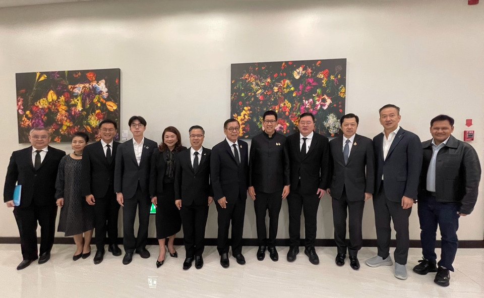 "รองนายกฯเอกนิติ" นำทีมไทยแลนด์บุก "ดาวอส" ปักหมุดไทยในเวทีโลก