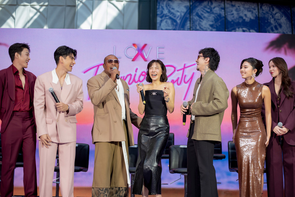 ฟินใกล้ชิดครั้งแรก! WeTV จัด “LOVE(X) REUNION PARTY” รวมทีม คริส–รัศมีแข–ธามไท พบ 12 ผู้เข้าร่วมรายการ