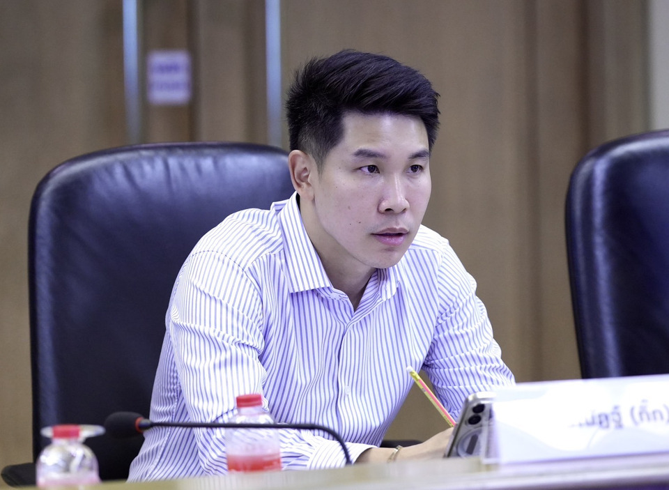 ‘ณณัฏฐ์’ จี้รัฐเร่งดูแลค่าตั๋ว ‘ดอนเมือง–หาดใหญ่’ พุ่งทะลุ 6 พัน ซ้ำเติมชาวใต้กำลังจมน้ำท่วม วอนเห็นใจคนทำงาน–อาสากู้ภัยต้องรีบลงพื้นที่