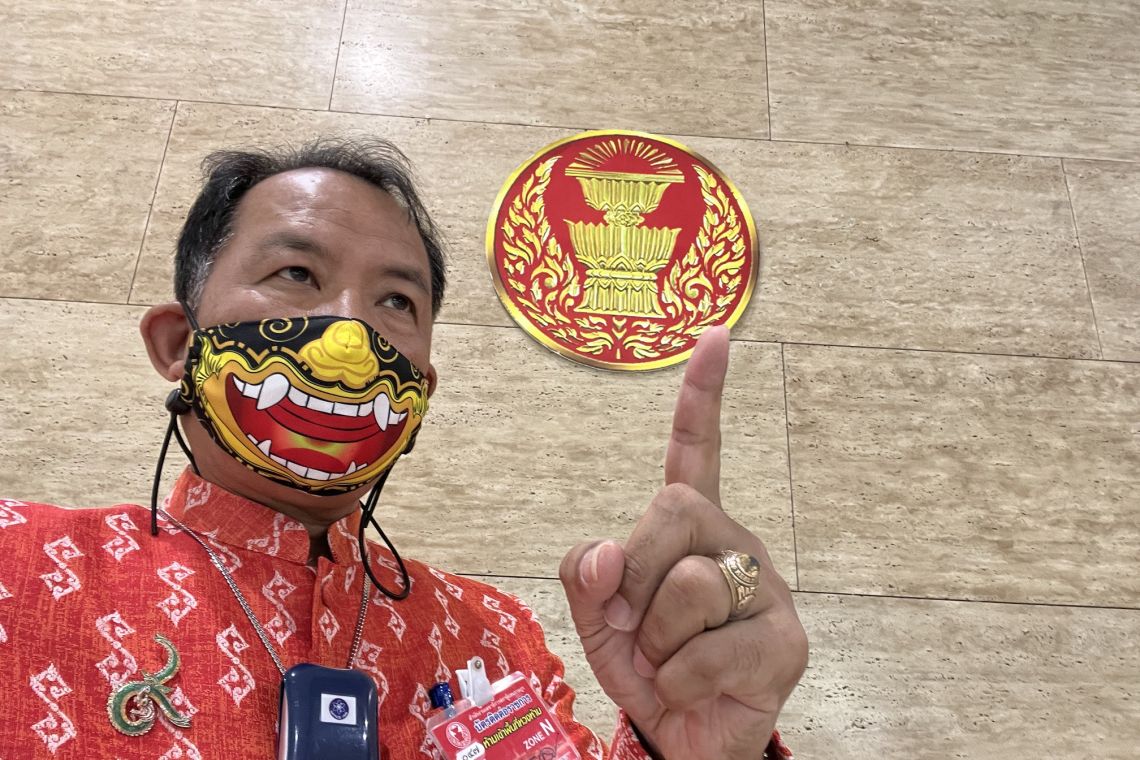 'ศรีสุวรรณ'เตรียมร้อง'วิษณุ'กรณีนช.ทักษิณขออภัยโทษเหตุเป็นตัวอย่างของการเลือกปฏิบัติอันขัดต่อรัฐธรรมนูญ 