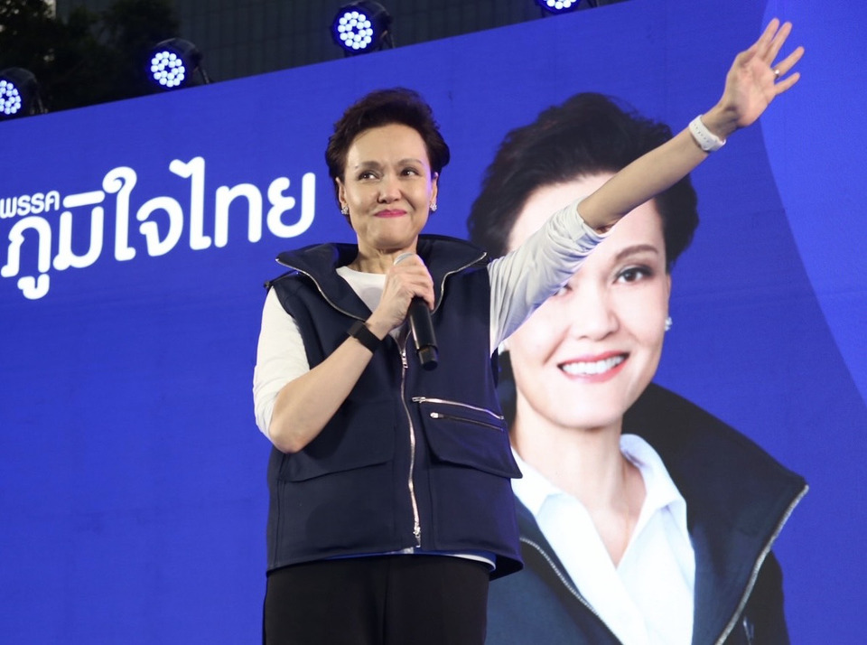 "ศุภจี" โต้ไม่ใช่ "นางแบก" แต่ทำเพื่อบ้านเมือง ขอคะแนนให้ "ภท." ย้ำชีวิตหลังเลือกตั้งอยู่ในมือทุกคน ไม่กลัวถูกสาดโคลน