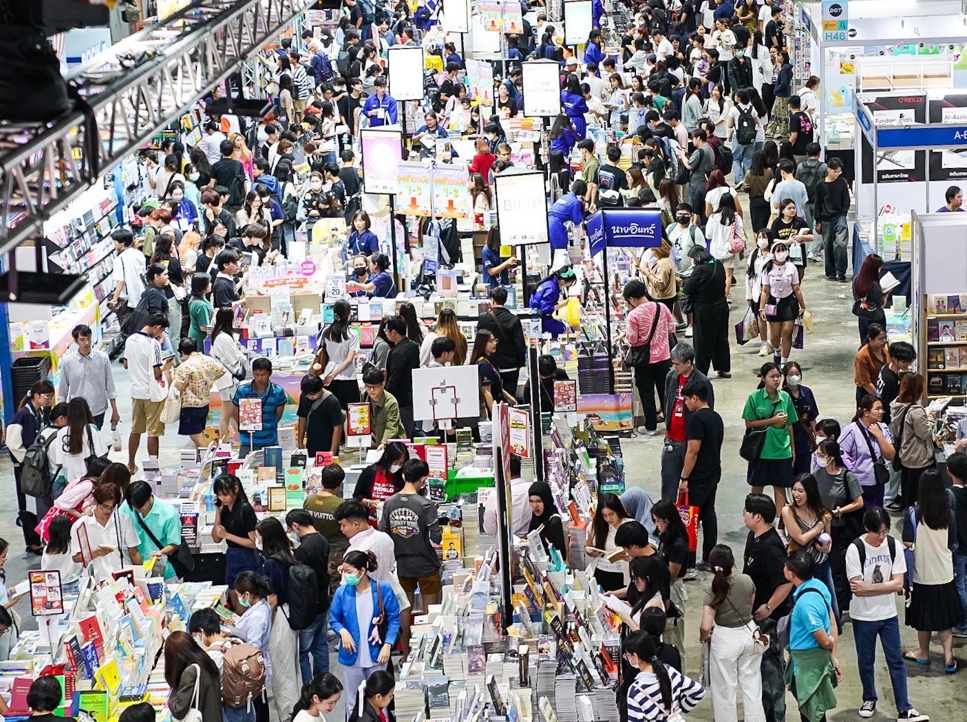 โค้งสุดท้าย! งานมหกรรมหนังสือฯ ทุกสำนักพิมพ์ พร้อมใจลดกระหน่ำ ลั่น! จบงานนี้ ไม่มีขนกลับ