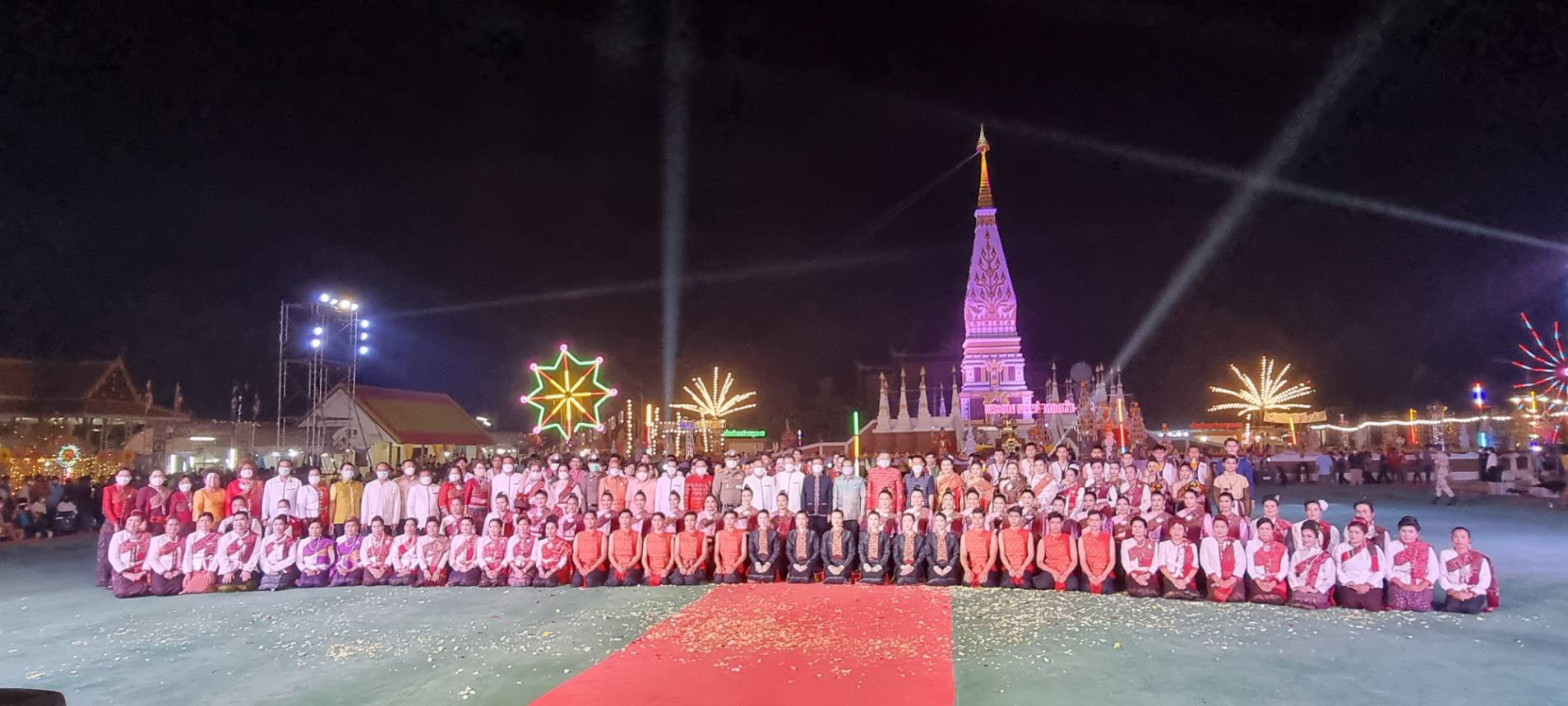 กาฬสินธุ์เปิดงานนมัสการพระธาตุพนมจำลองห้วยเม็กกระตุ้นท่องเที่ยว