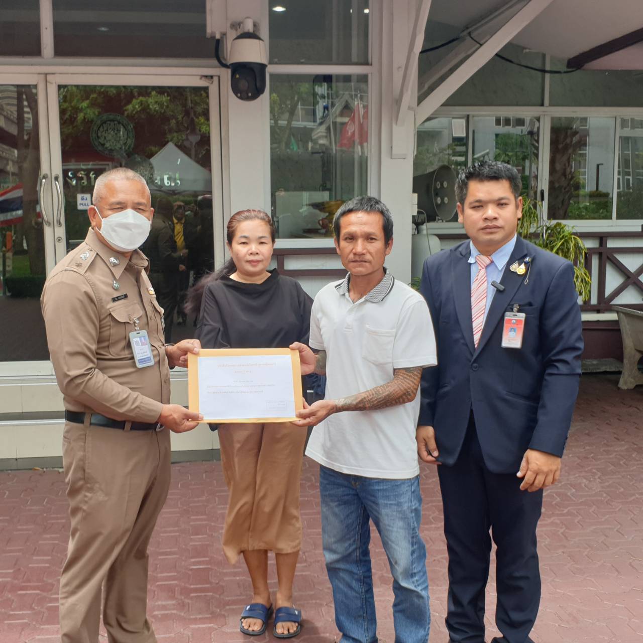 "อ.กฤษ" ร้อง ผบ.ตร.ถูกคนร้ายลอบยิง-เผาบ้าน19 ครั้ง คดีไม่มีความคืบหน้า