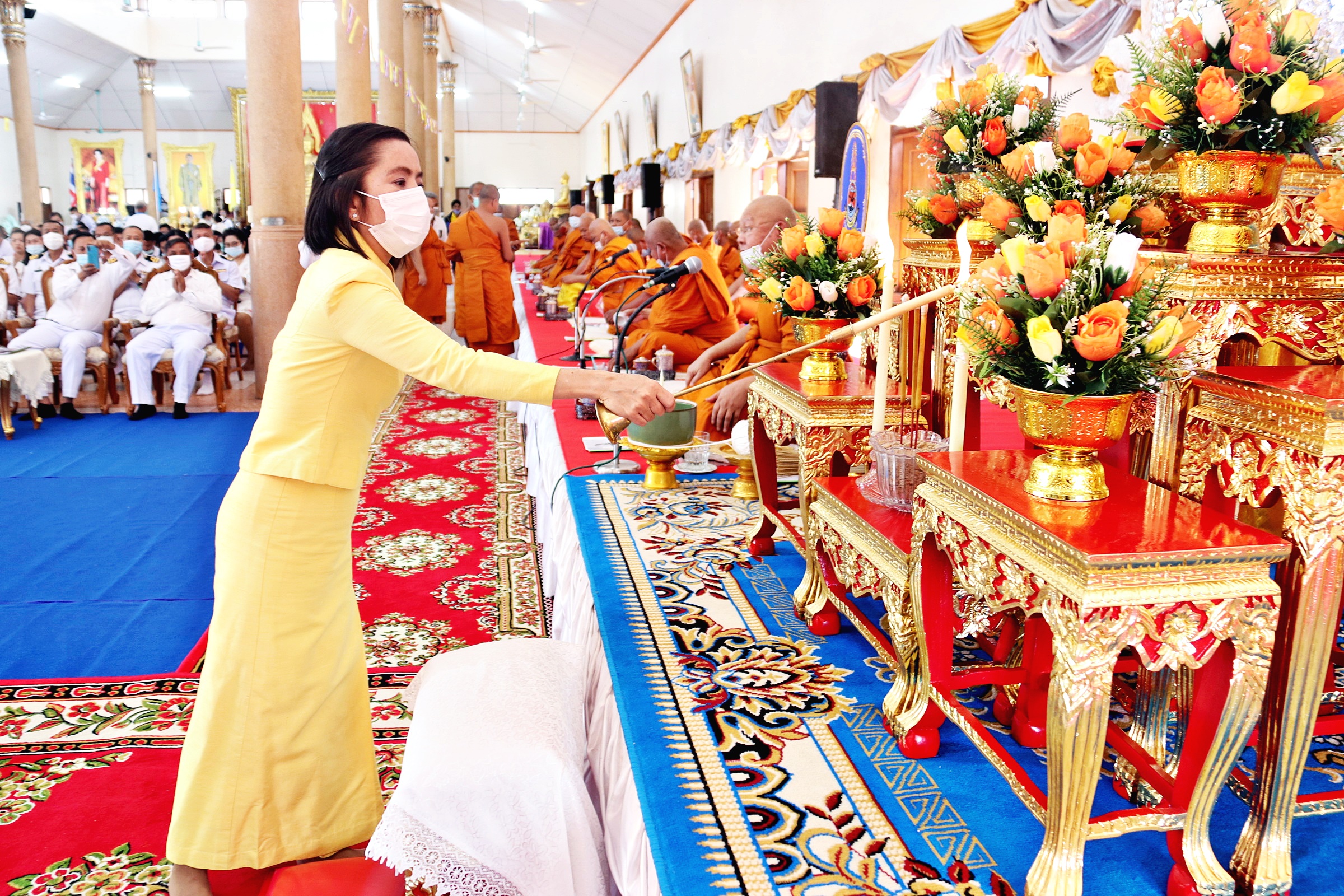 5 ธันวาคม ชาวสัตหีบร่วมพิธีสวดเจริญพระพุทธมนต์เพื่อความเป็นสิริมงคลให้กับแผ่นดิน และปวงชนชาวไทย