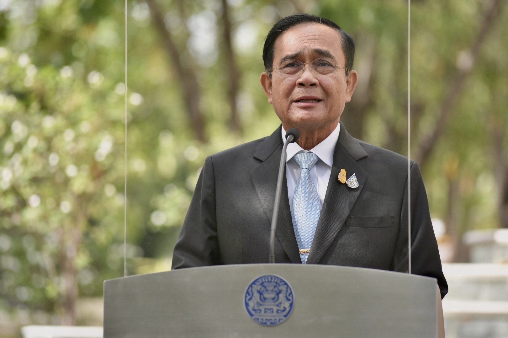 “บิ๊กตู่” อวยพรสงกรานต์ให้ปชช.สุขภาพ-จิตใจแข็งแรง ขอระมัดระวังเดินทางกลับบ้าน