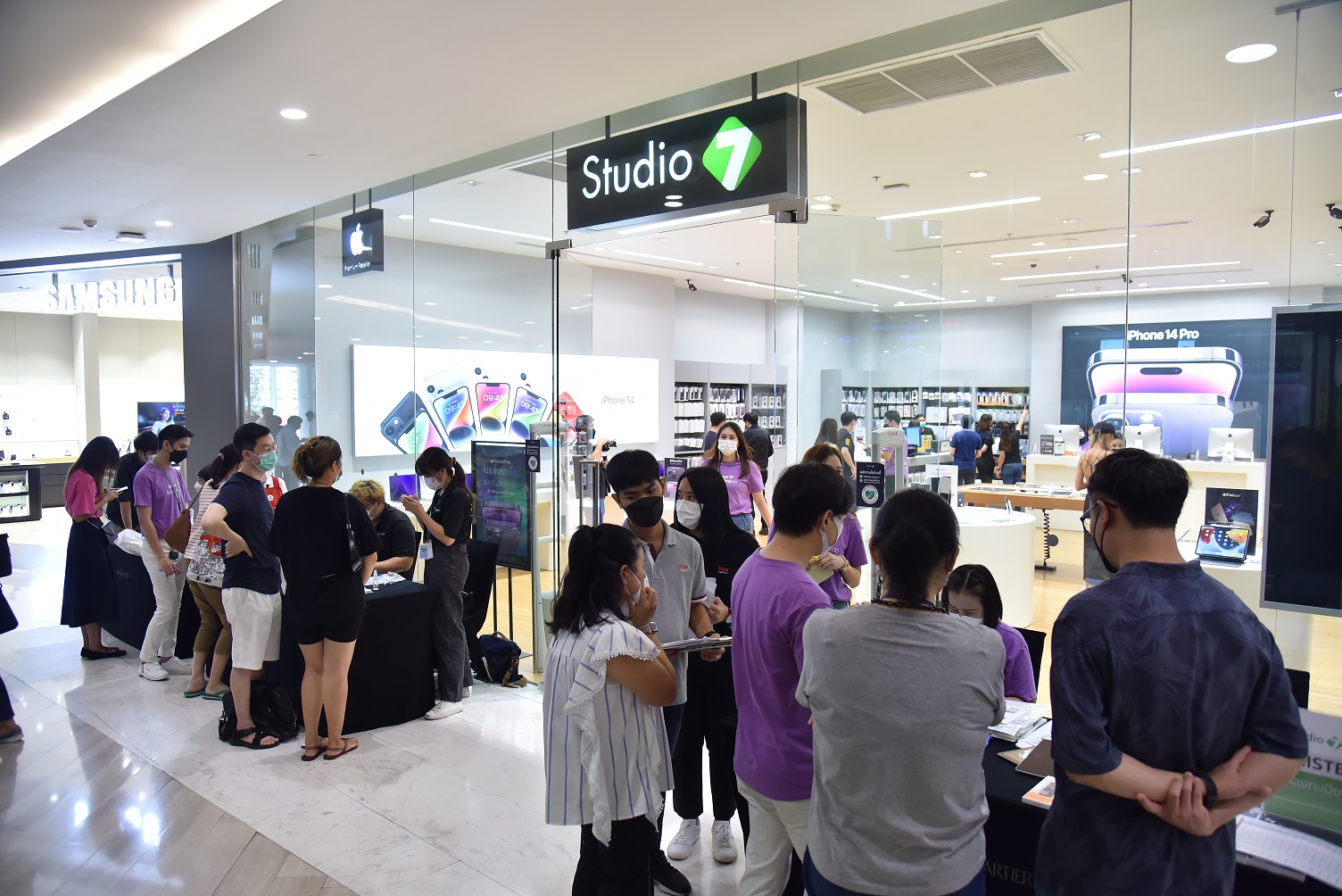 "COM7" เผย iPhone14 ยอดจองถล่มทลาย ทำสถิติสูงสุดใหม่ ยิ้มรับไทยเขยิบขึ้นเป็น Tier-1 ดันผลงานโค้งหลังแรง