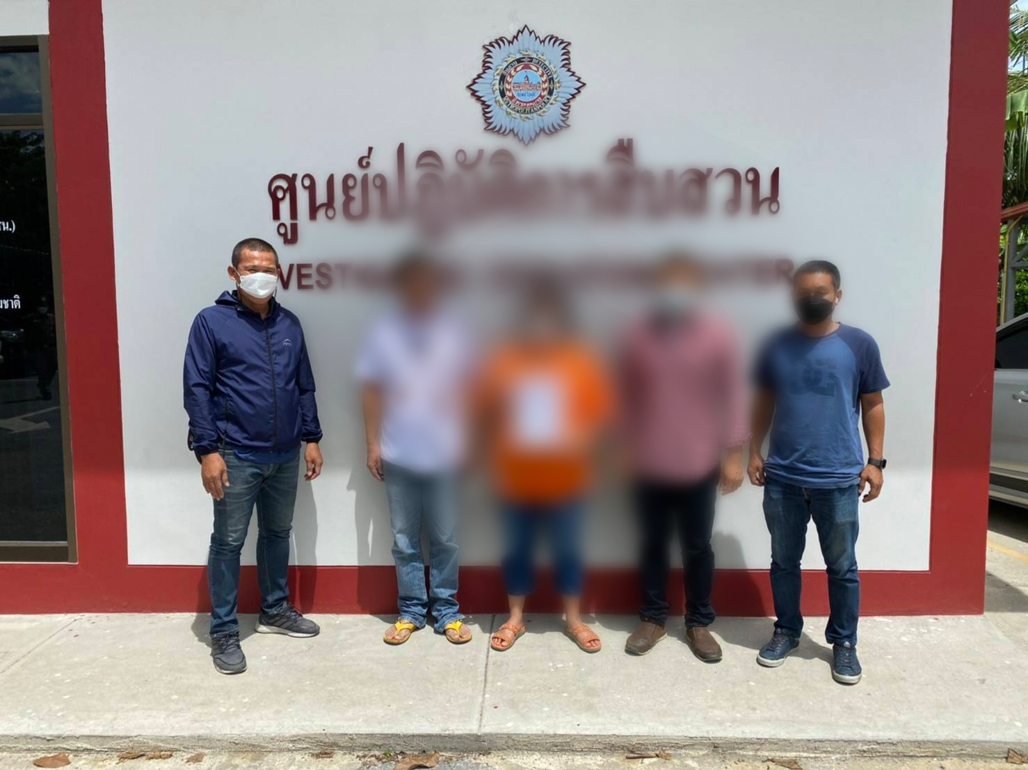 รวบสาวแสบ ตำแหน่ง ผจก.บัญชีและการเงิน สนามกอล์ฟดังย่านสุวินทวงศ์ ลักเงินโอนเข้าบัญชีตัวเองและสามีกว่า 66 ล้านบาท 