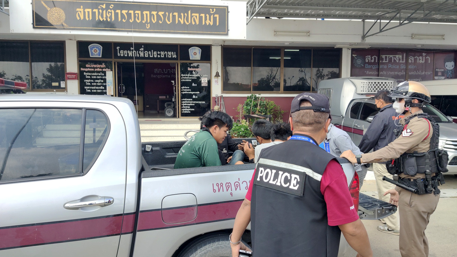 ตำรวจบางปลาม้า จับเครือข่ายยาเสพติดรายสำคัญ ยึดยาบ้ากว่า 88,000 เม็ด