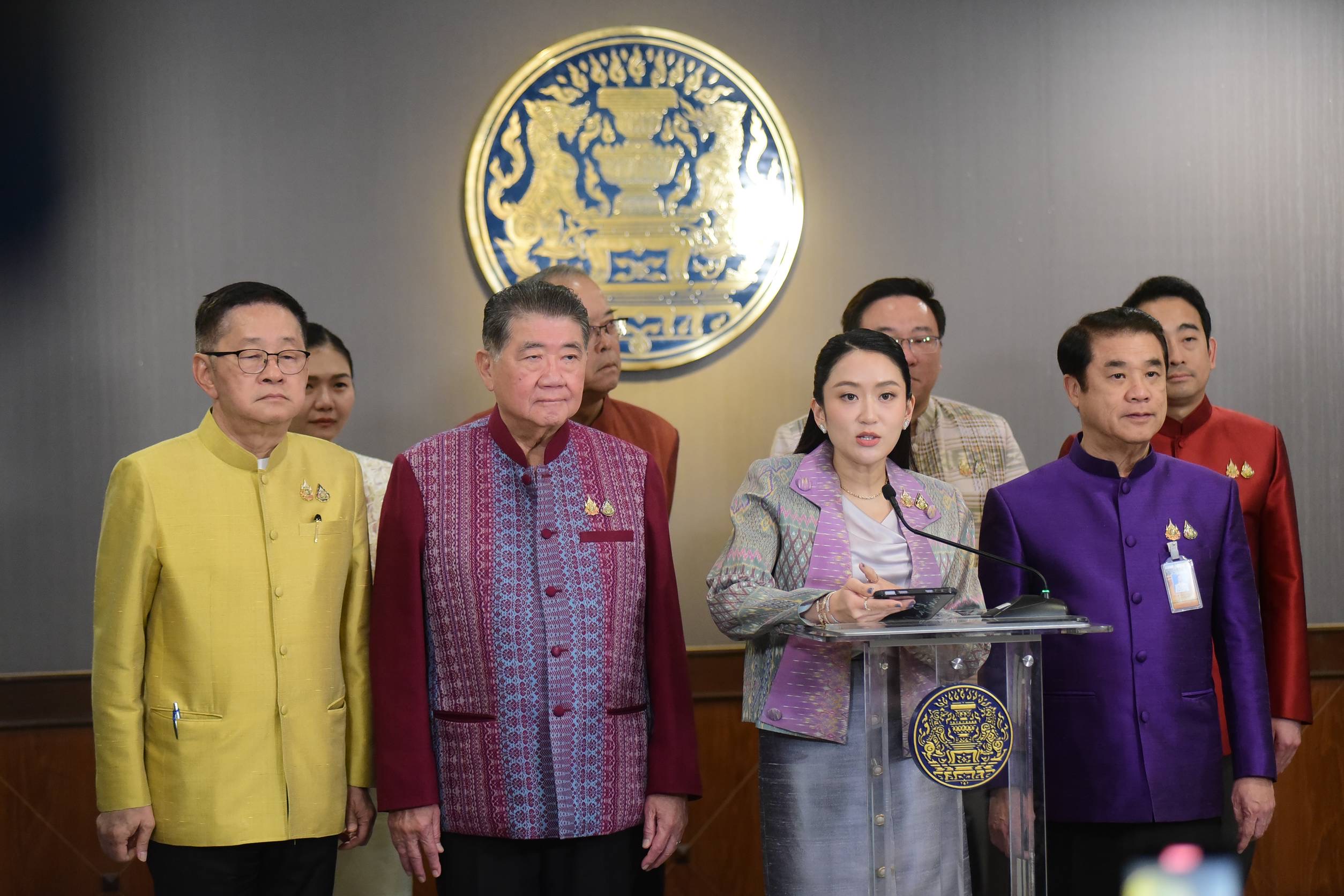 ครม. เคาะ 5.1 พันล้านบาท ช่วย เกษตรกรไร่อ้อย เก็บเกี่ยวโดยไม่ใช้วิธีเผา ลดฝุ่น PM 2.5