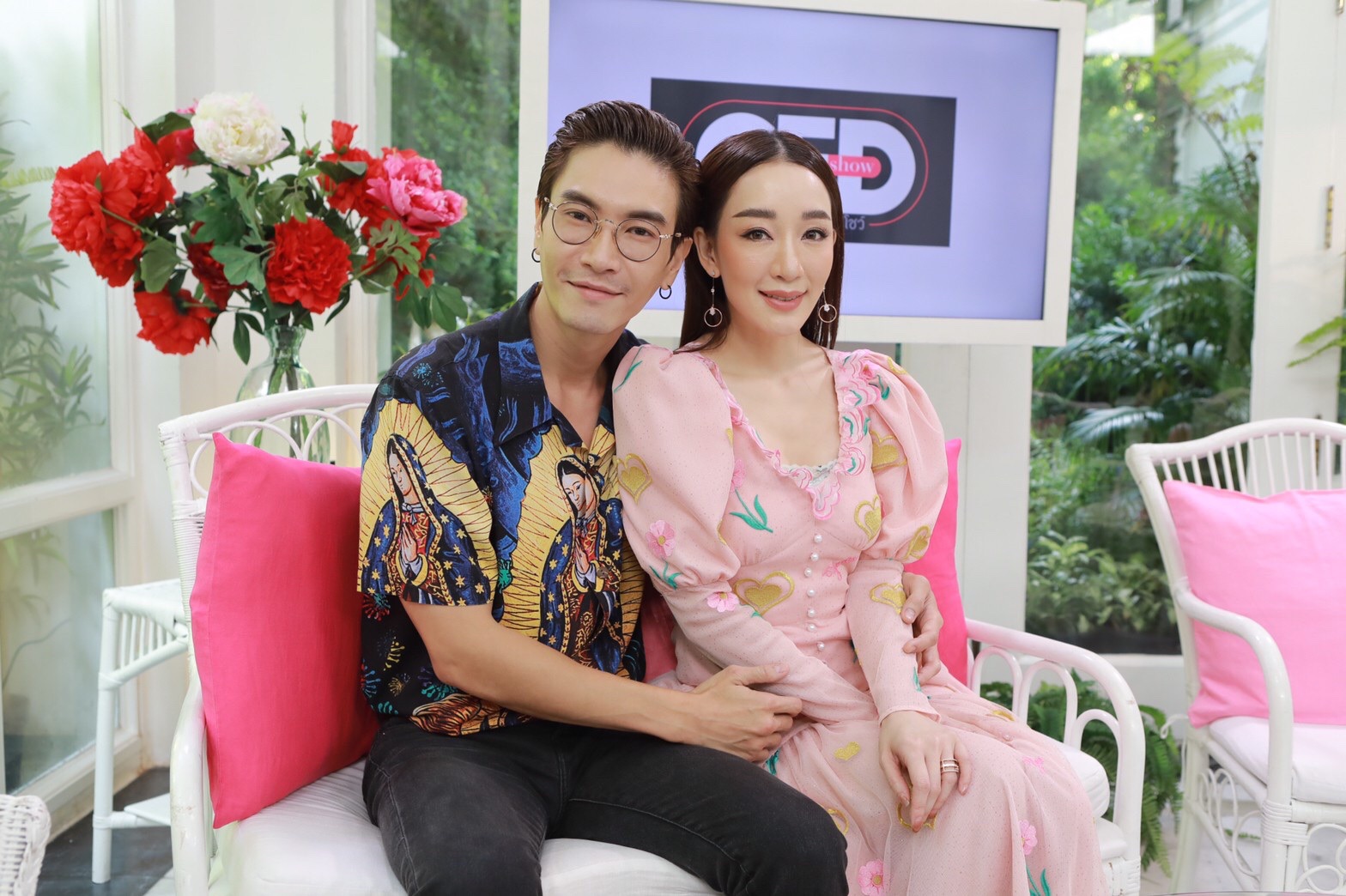  "ตู่ มาวิน" คู่รักมาราธอนใช้เวลา 10 ปี พิสูจน์รักแท้ท้อแค่ไหนก็ไม่ทิ้งกัน จับมือกันร่วมฝ่าอุปสรรค จนได้เข้าสู่ประตู่วิวาห์ 