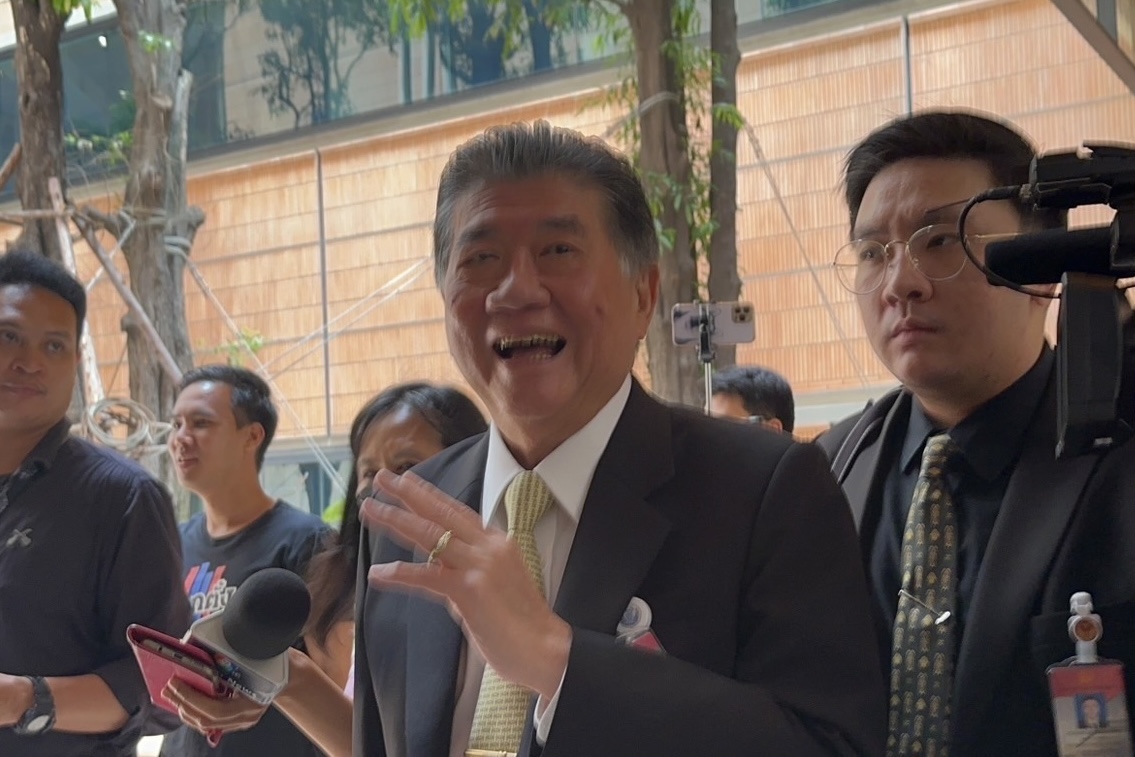 “ภูมิธรรม” ยันกำหนดการ “ทักษิณ” กลับไทยยังเหมือนเดิม รอแถลง-ตอบทุกคำถามบ่าย 3 นี้
