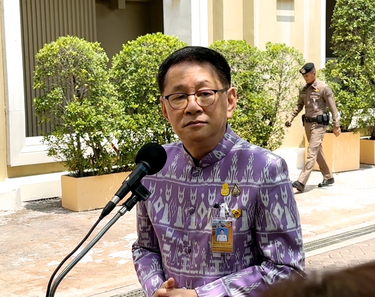 "ประเสริฐ" เตือนสติ "ก้าวไกล" อภิปรายม.152 ซักฟอกรัฐบาลไม่ใช่พรรค เชื่อไม่กระทบความนิยม "เพื่อไทย" 