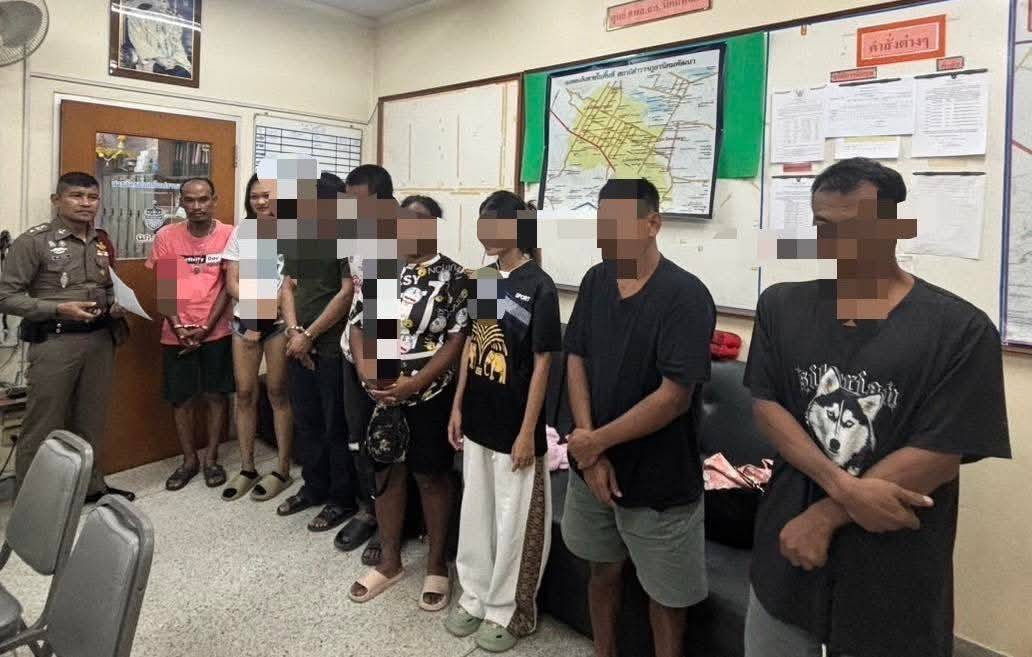 ผกก.สภ.นิคมพัฒนานำทีมกวาดล้างยาเสพติดรวบผู้ค้า-ผู้เสพพร้อมของกลางเพียบ