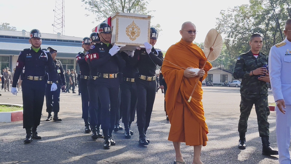 ปราจีนบุรีส่งร่าง ‘พลทหารธนรัตน์’กลับบ้านเกิดอย่างสมเกียรติ หลังพลีชีพปกป้องชายแดน