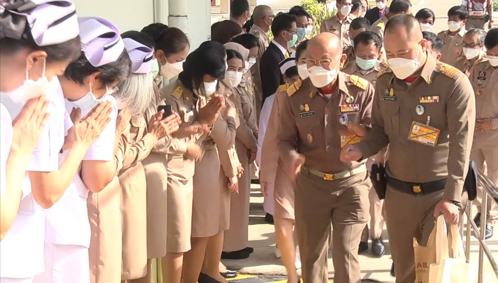 องคมนตรีตรวจเยี่ยมการดำเนินงานโรงพยาบาลเสาไห้เฉลิมพระเกียรติ 80 พรรษา จ.สระบุรี