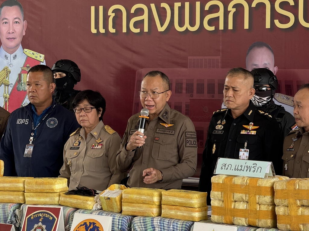 ตร.ภาค 5 แถลงจับผู้ต้องหาคดียาเสพติดรายสำคัญ ยึดยาบ้า 8.2 ล้านเม็ด