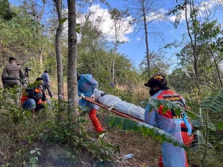 ตร.แจงพบศพชายนิรนามกลางผืนป่าทับลาน เป็นชายสติไม่ดีพลัดหลงเข้าป่าลึก ขาดอาหารตาย ไม่เกี่ยวนายพราน-ถูกทำร้าย