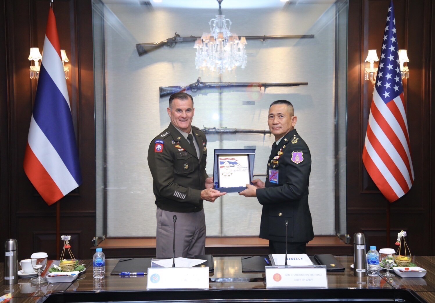 ทบ. ไทย-สหรัฐฯ สานความร่วมมือฝึกศึกษาทางทหาร เตรียมส่งครูฝึกเผยแพร่มวยไทย