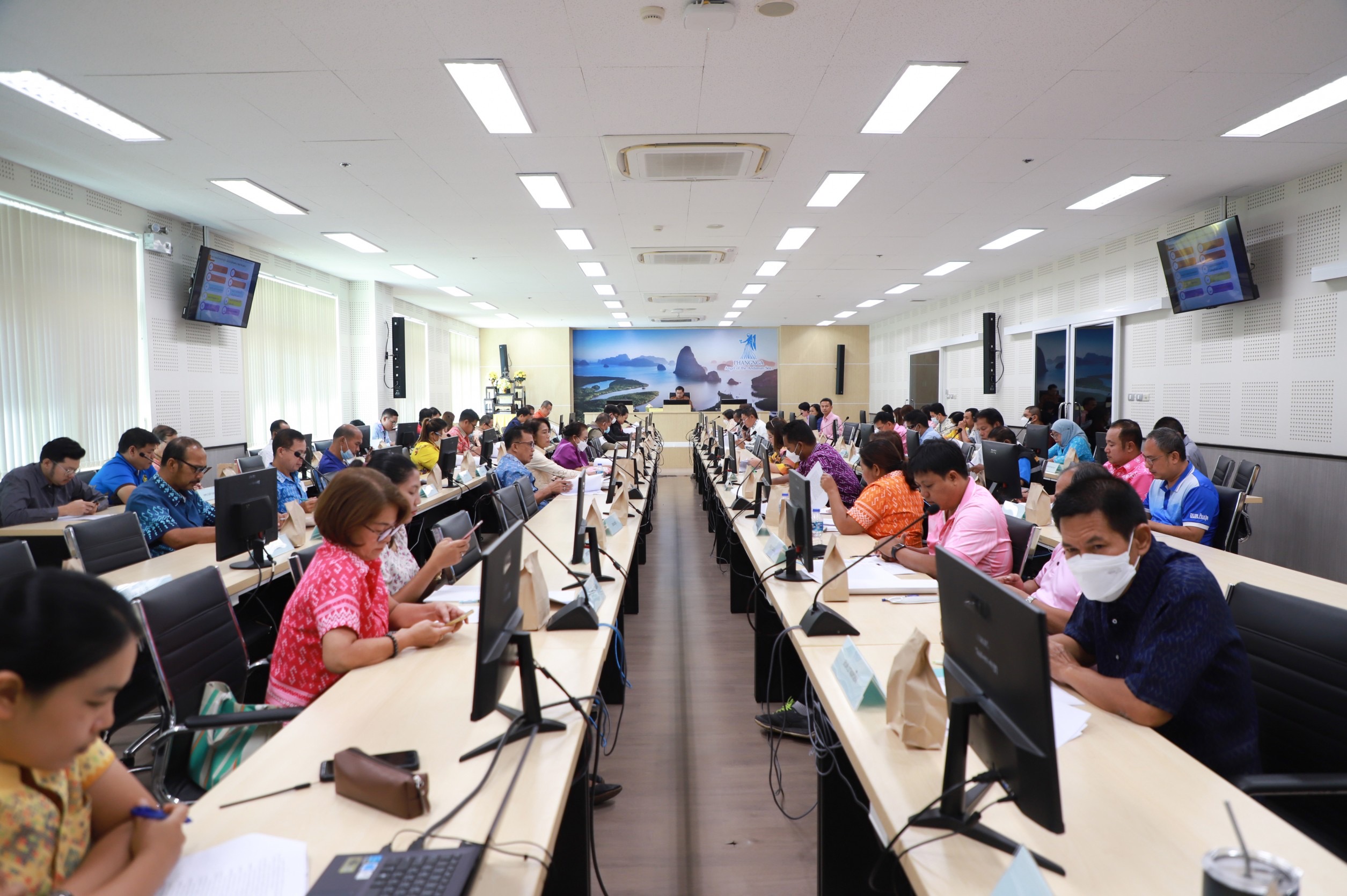 พังงา เตรียมจัดเดิน - วิ่ง เฉลิมพระเกียรติ เนื่องในวันฉัตรมงคล 28 พฤษภาคม 