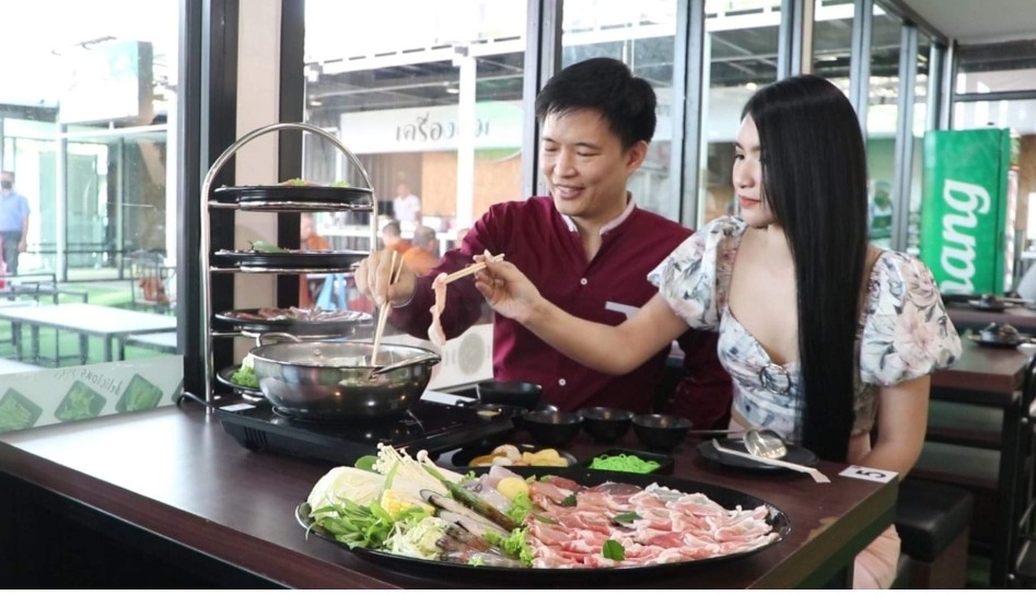 เปิดแล้วชาบูอารมณ์ดีแห่งแรกที่ขอนแก่น เสริฟความอร่อยแสนหวาน อิ่มไม่อั้นในราคาเริ่มต้นที่ 229 บาท คุมเข้มด้วยมาตรการโควิด