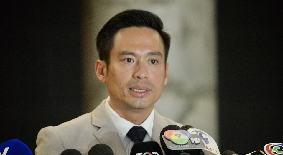 "กรวีร์" ซัด ปชน.ปูด "ฝากเลี้ยง สส.ฝ่ายค้าน" ย้ำรัฐบาลเสียงแน่น 300 สส. ไม่จำเป็นต้องซื้อ