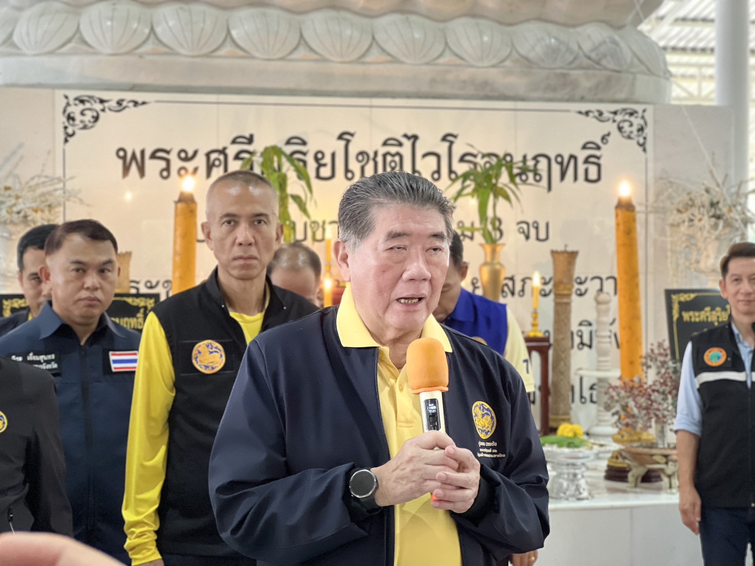 'ภูมิธรรม'เยี่ยมศูนย์พักพิงให้กำลังใจผู้อพยพที่มีจากบ่อไร่เผยพร้อมเจรจายุติการสู้รบถ้ากัมพูชาไม่ตุกติก