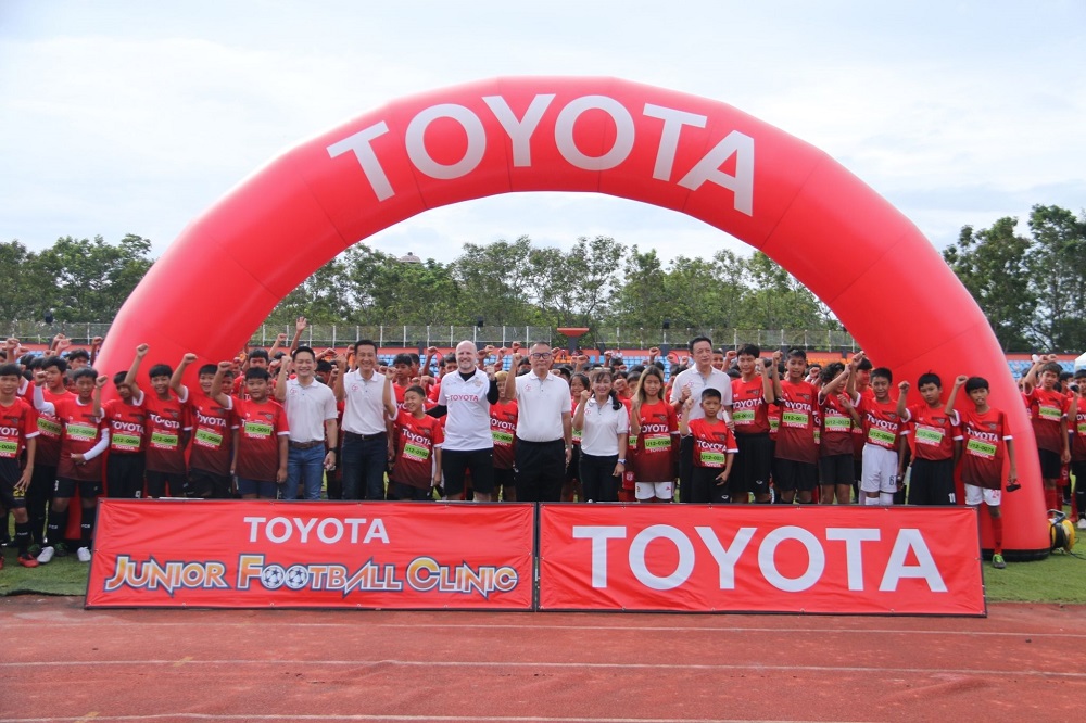 "Toyota Junior Football Clinic 2022" สนาม 2 ประจวบฯ เฟ้น 30 ช้างเผือก  ส่งต่อแคมป์ "ช้างศึกจูเนียร์"