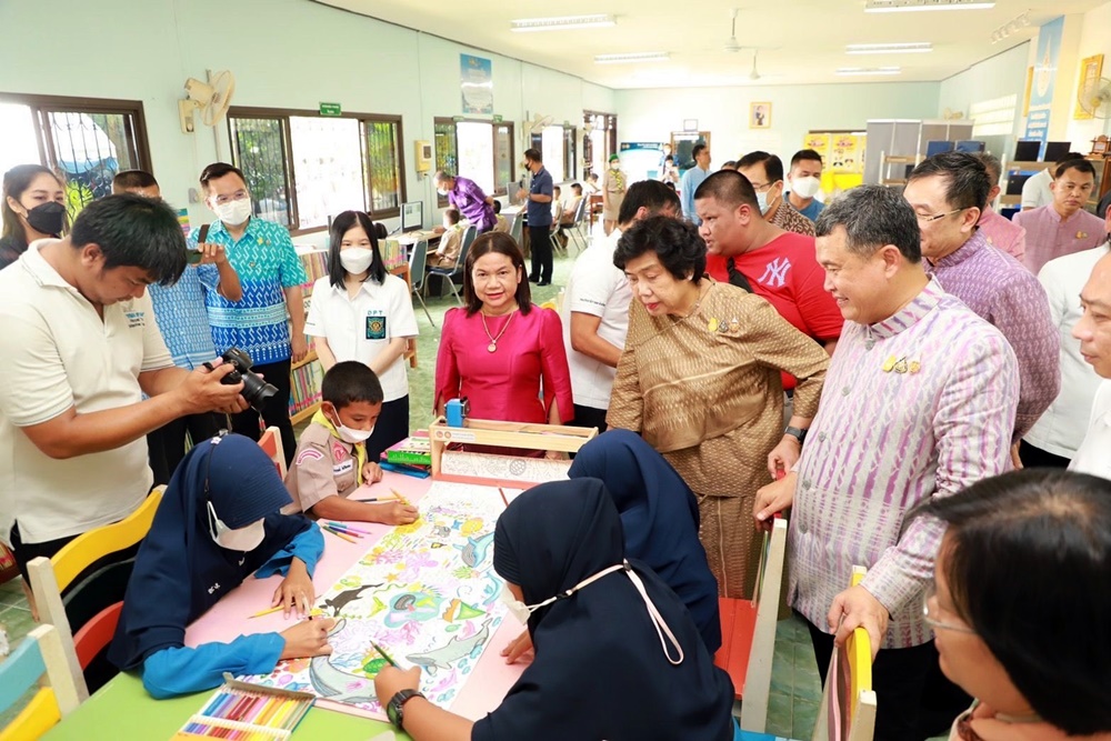 มหาดไทย สืบสาน รักษา ต่อยอด พระปณิธาณ แก้วกัลยาแห่งการเรียนรู้ ปรับปรุงห้องสมุดกัลยาณิวัฒนาและห้องสมุดโรงเรียน