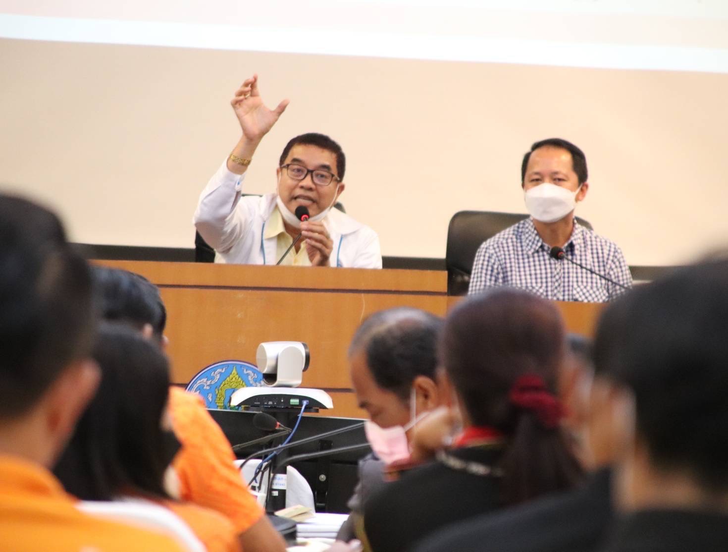 ผอ.โครงการชลประทานศรีสะเกษ เปิดเวทีประชาคม เดินหน้าขุดลอกแหล่งน้ำแก้ภัยแล้ง-น้ำท่วมอย่างยั่งยืน