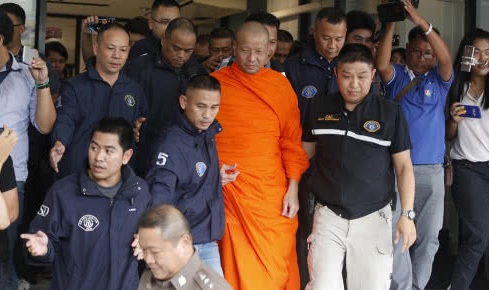 สั่งจำคุกรวม 6 ปี24เดือน ปรับ1.6เเสน อดีต ผช.เจ้าอาวาสวัดสระเกศ ฟอกเงินรร.พระปริยัติธรรม 6 ครั้ง เกือบ15 ล้าน  