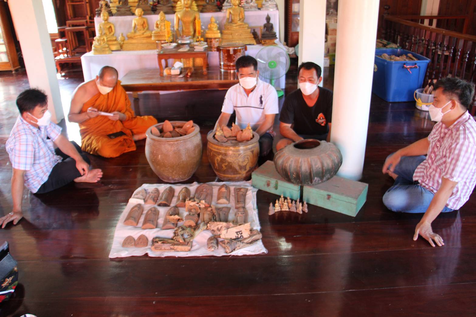 เปิดกรุพระเก่าโบราณ 'หลวงพ่อพิณ' อดีตเกจิชื่อดังวัดอุบลสร้างก่อนปี 2500 
