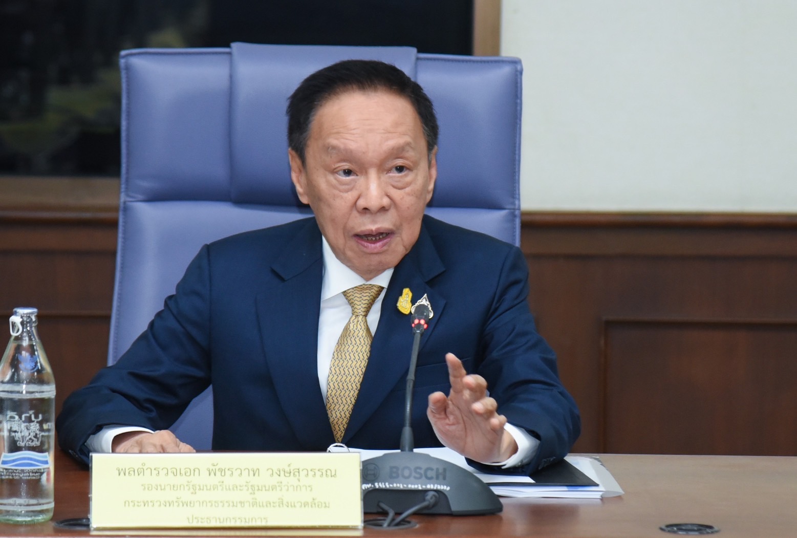 “พัชรวาท” ถกมาตรการยกระดับแก้ฝุ่น PM 2.5 เคาะตั้งศูนย์ปฏิบัติการระดับจังหวัด อุบลฯ–นครพนม