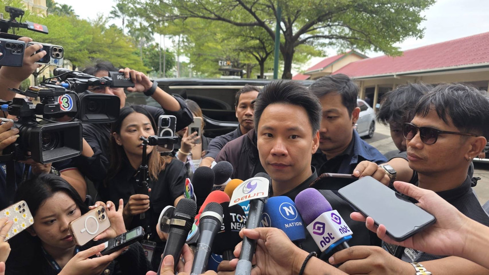 “อรรถกร” ย้ำ จัดลอยกระทง-ปีใหม่-สงกรานต์จุดพลุได้ แต่ปรับโทนให้เหมาะสม ซัด คนปั่นกระแสงดจัดไม่หวังดี