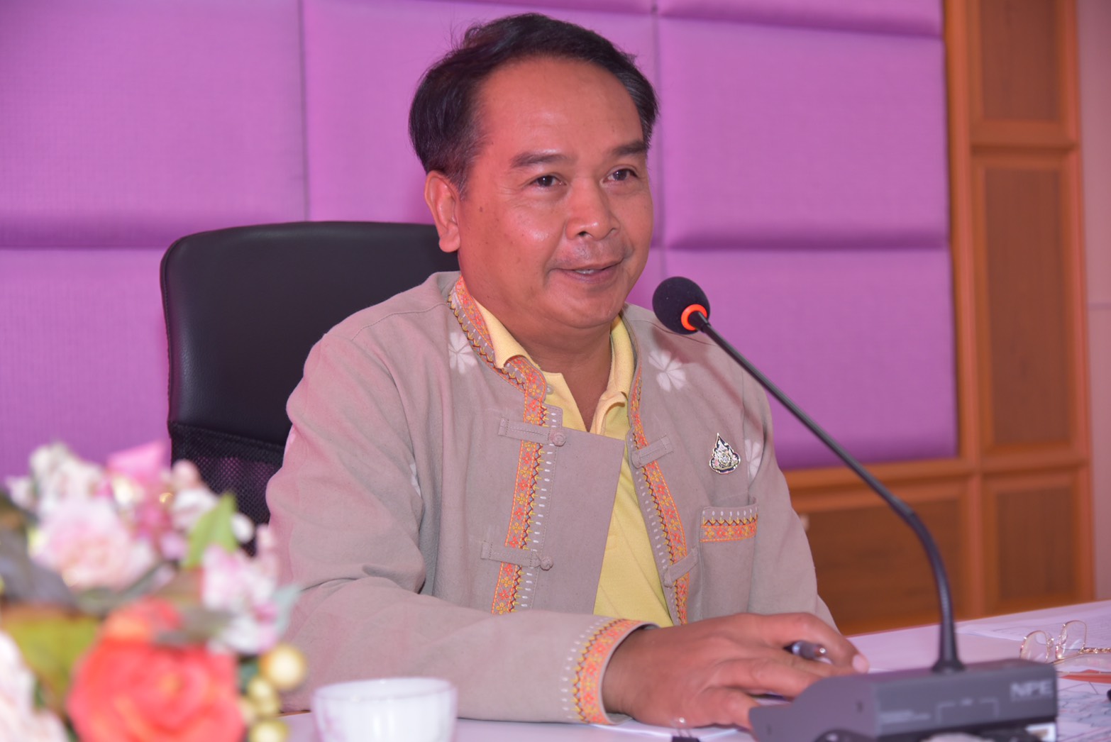 พ่อเมืองศรีสะเกษลงพื้นที่เตรียมรับมือแก้ไขปัญหาภัยแล้งอำเภอเมืองจันทร์ 