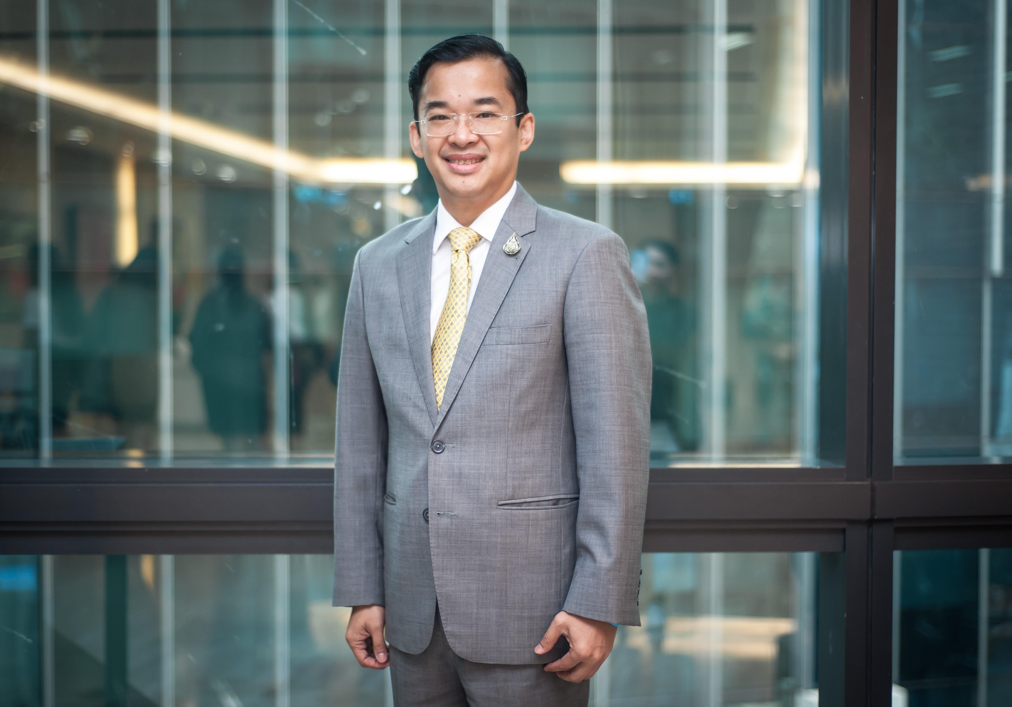 SUPER ดึงกองทุนพลังงานยักษ์ใหญ่ "Actis Energy Fund 5"  ซื้อหุ้น บ.ย่อย “เดซี่ โซล่าร์"-“อพอลโล่ โซลาร์” มูลค่า 4 พันล้านบาท