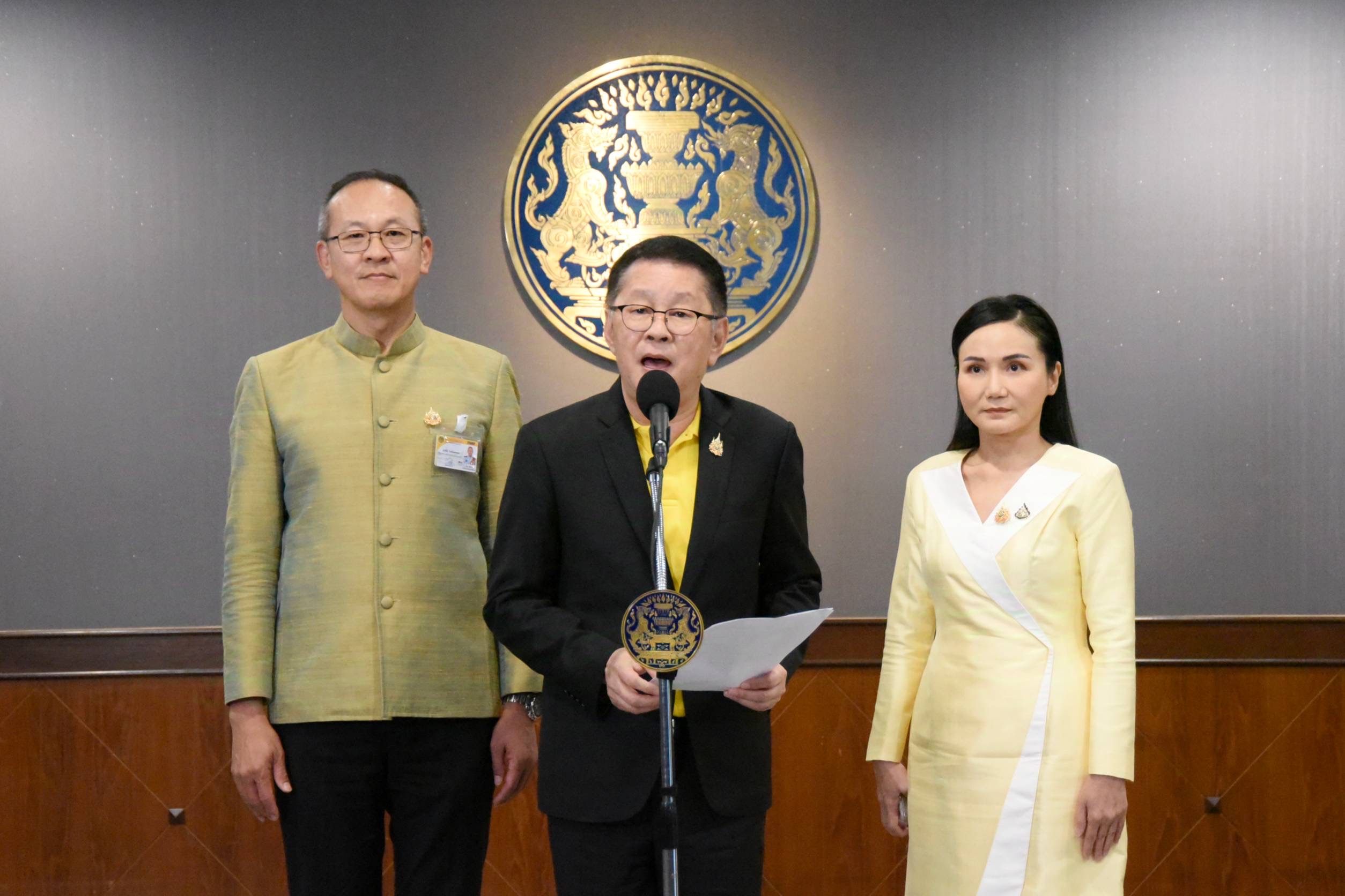 “ประเสริฐ” เผยข่าวดีปีนี้น้ำเยอะ ประกาศพื้นที่ทำนาปรัง เพิ่ม  12 ล้านไร่ สั่งภาคใต้ตั้งศูนย์ส่วนหน้ารับมือเหตุอุทกภัย -ศูนย์พักพิงช่วยเหลือ ปชช.