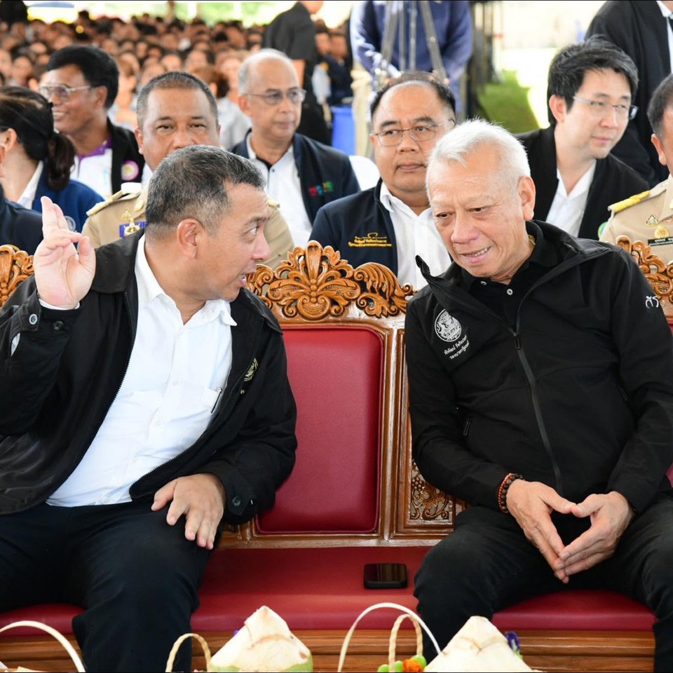 "พิพัฒน์" ลงพื้นที่ดูโครงการศึกษาถนนเชื่อมสองฝั่งทะเล "อันดามัน-อ่าวไทย" ช่วยยกระดับคมนาคม -ศก.ภาคใต้ในอนาคต
