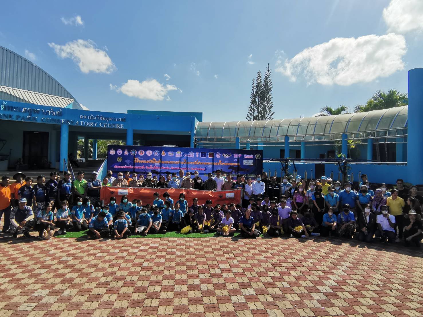 พังงาบูรณาการลงนาม ​ MOU ทุกหน่วยงานร่วมมือจัดทำมาตรการลดปริมาณขยะทะเลและกิจกรรมจัดเก็บขยะชายฝั่ง ใต้น้ำ​  