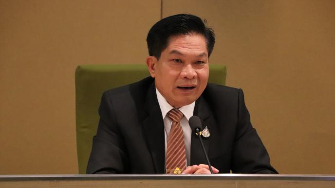 "สพฐ."เตรียมถอดบทเรียน ม.6 ปล้นทอง