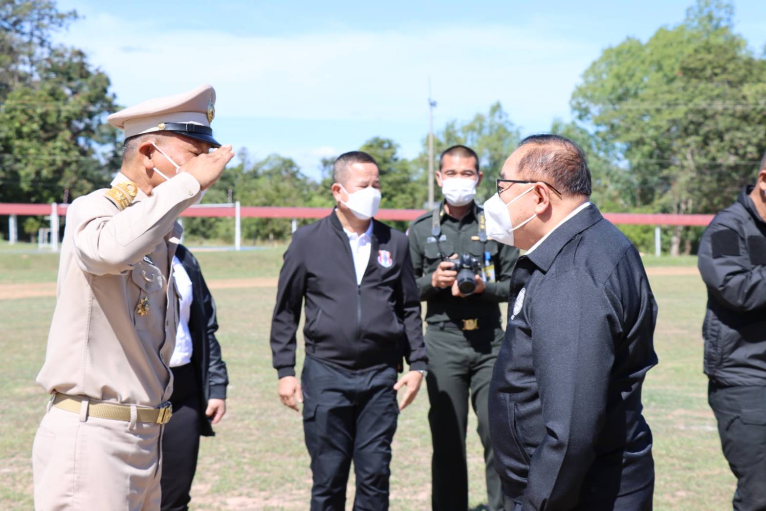 พลเอก ประวิตร  ลุยป้องแล้งอีสาน ประเดิม จ.มุกดาหาร เร่งแผนพัฒนาแหล่งน้ำผิวดิน-บาดาลให้ประชาชน